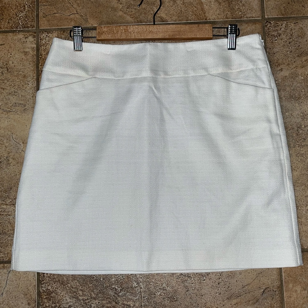 New Ann Taylor Loft Women’s Size 8 White Mini Skirt Office Business Casual NWT